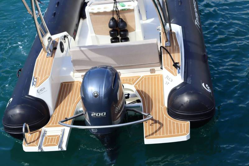 Loué un bateau avec ou sans permis toute l'année : Ouvert même en hiver à Sète et bassin de Thau 