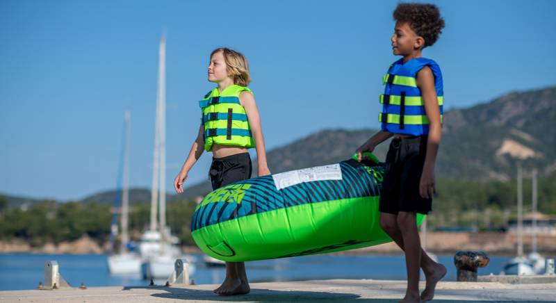 trouver une location de bouée tracté sur sète et bassin de thau 