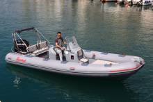 Notre zone d'activité pour ce service Service de Lavage de bateau pour particuliers : rinçage pont, moisissure, lustrage coque, pollisage inox, etc 